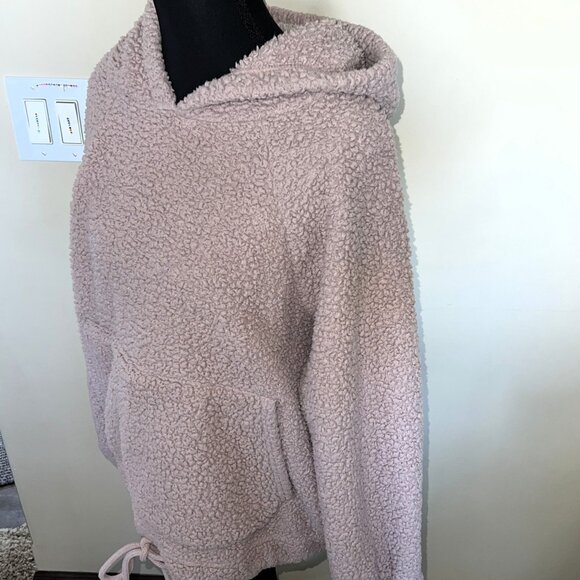 American Eagle Outfitters Sherpa pullover hoodie Dusty Pink Size Medium - Picture 2 of 8